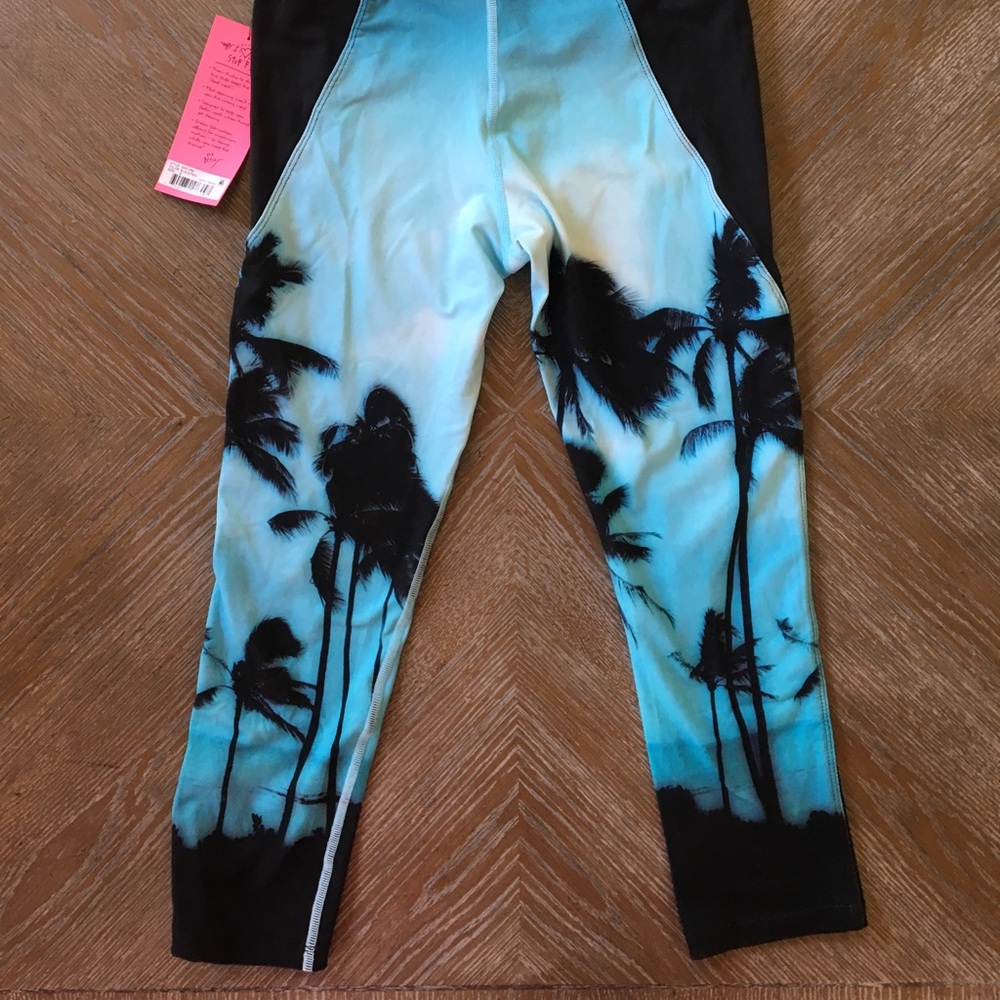 Betsey Johnson Exercise Capri Tropical Size S - Picture 6 of 8